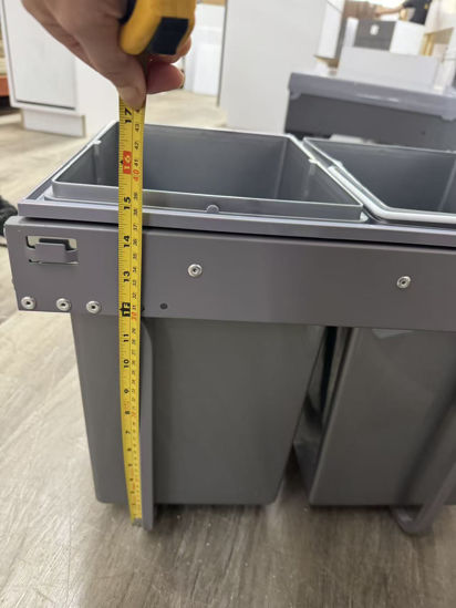 Picture of  B15-Trash can